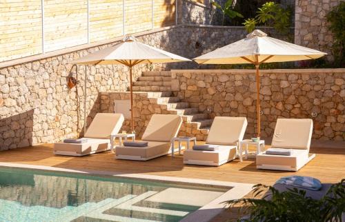 Geni Villa | Villa Unalome Seafront Luxury