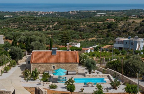 Erfoi Villa | Villa Vasiliki Private Heated Pool with Sea View