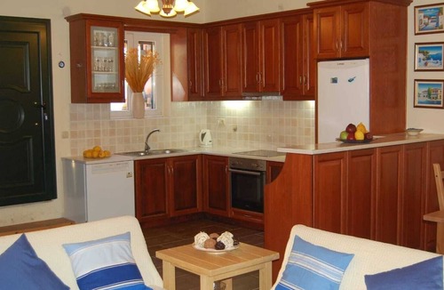 Korakades House | Villa with sea views in a quiet location