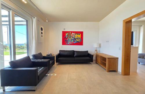 Afiartis Villa | Villas By George