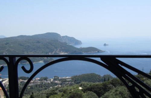 Lakones House | Vista Infinita