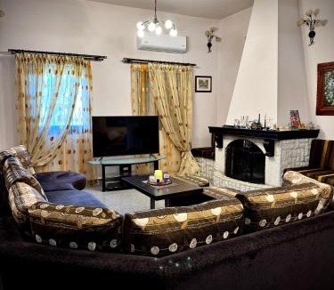 Kithira Villa | Vretti's House