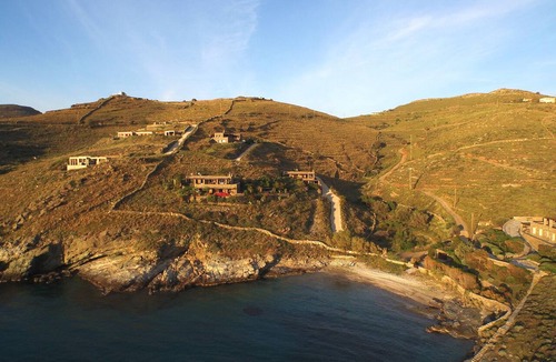 Pisses Apartment | Waterfront house, super-quiet location, almost private beach