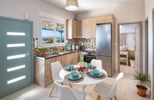 Santorini House | Welcome to Dune Santorini Summer House situated on the island of Santorini