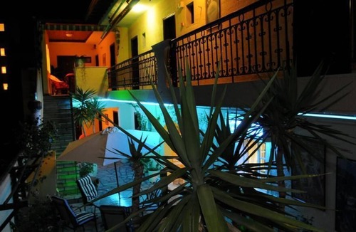 Neos Marmaras Bed & Breakfast | Welcome To Hotel petunia, In Neos-marmaras,xalkidiki ,greece, triple room 7