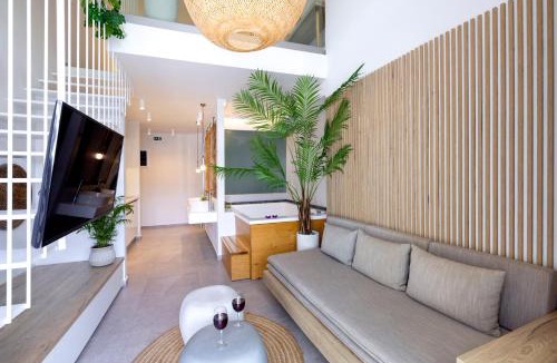 Rethymno Hotel | White Swan