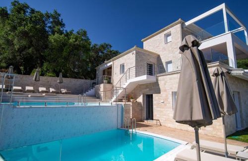 Anthousa Villa | White Villas