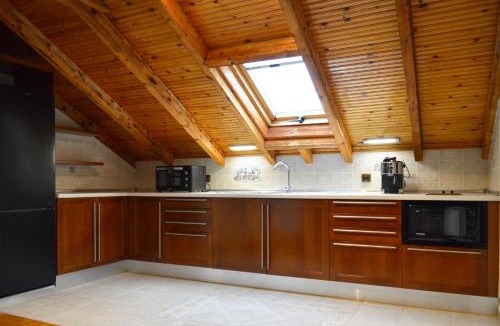 Kastoria Apartment | Wooden Attic