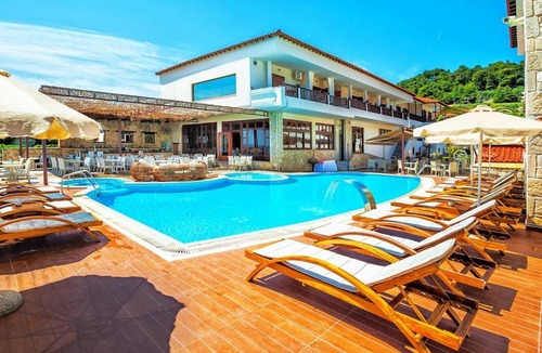 Possidi Hotel | Xenios Possidi Paradise Hotel