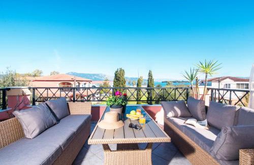 Kontokali Apartment | Yanna's Sea View Holiday House Close to Corfu Town