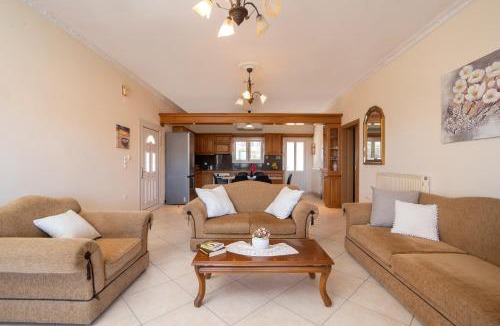 Kontokali Apartment | Yanna's Sea View Holiday House Close to Corfu Town