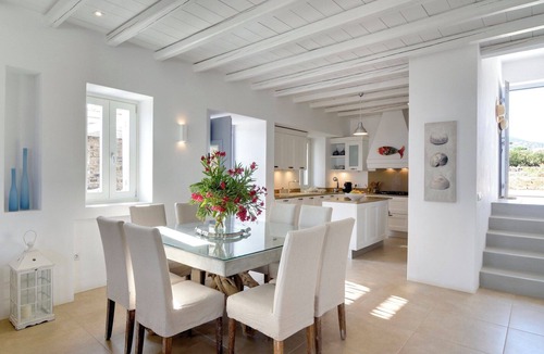Antiparos Villa | Yvoni - Nine Bedroom Villa, Sleeps 18