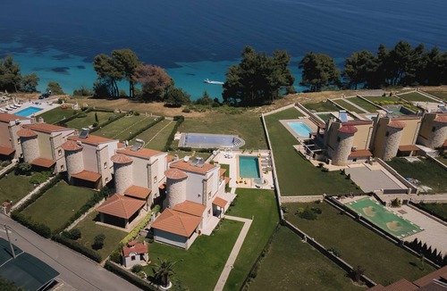 Afytos Villa | Zeus Private Pool Villa, Afitos