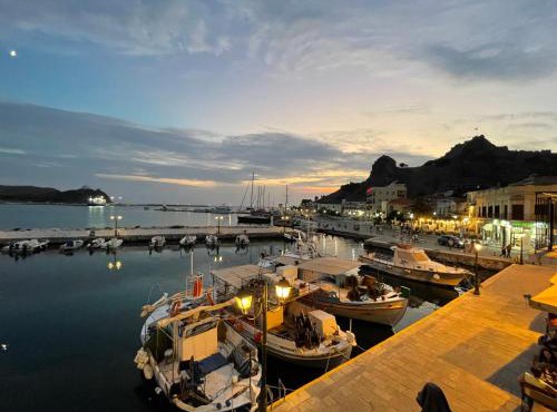 «ΑΓΝΑΝΤΙΟ ll »Δωμάτιο με μοναδική θέα in Myrina