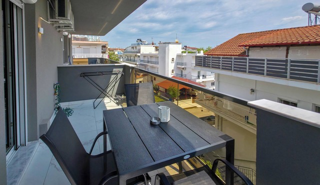 18B - FINIX Suites by SDR in Paralia