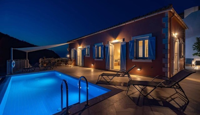 2BR Villa Infinity Pool Sea View in Asos