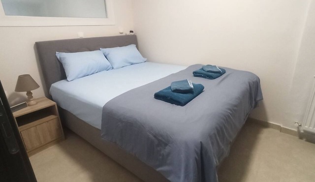 42m² 1 bedroom apartment with AC and fully equiped kitchen in Alexandroupoli. in Alexandroupoli