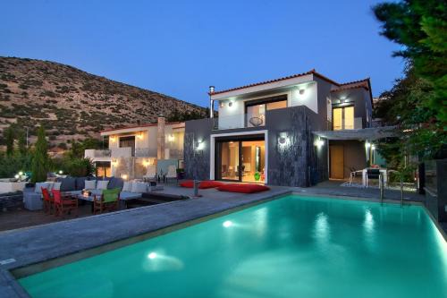 Adam & Eve Villas in Sounio