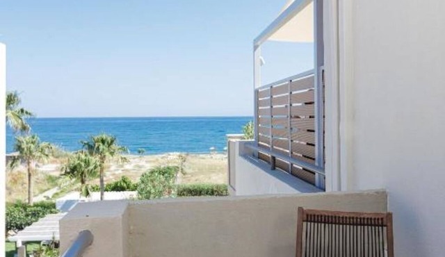 Adele Riva : Suite with King-Size Bed and Ocean View in Rethimno