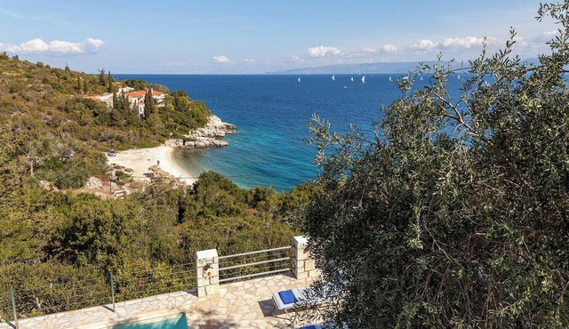 Adriana - Three Bedroom Villa, Sleeps 6 in Paxi