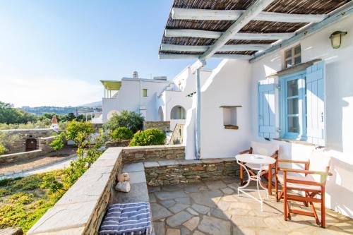 Agrelia Seafront Residences in Agios Romanos