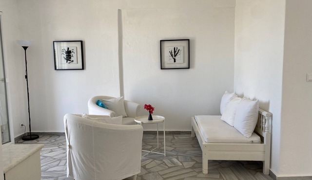 Agrikia Apartment 3 for 1–6 people, with a view of the sea, 300 meters from the beaches. in Aliki