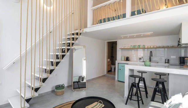 Akti Waterfront Modern Lofts: Pelagos in Adamantas Milos