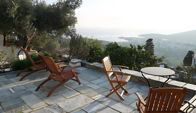 Alba Andros Traditional Villa: Country House with Wi-Fi in Ipsila