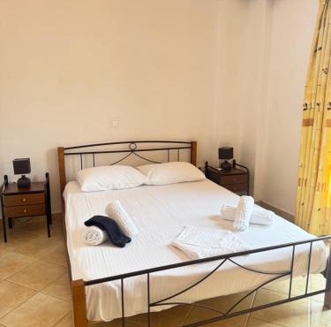 Alexis Apartments in Pylos