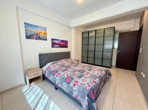 Alimos Cozy Apartment in Athens