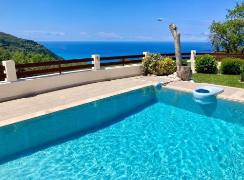 Almond villa in Kalamitsi