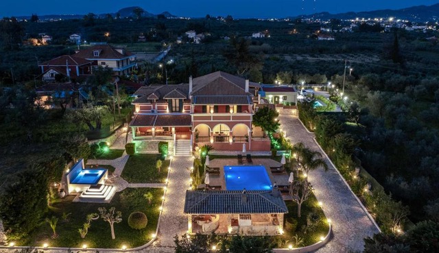 Amalthia Villa in Mouzákion