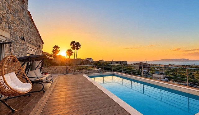 Amberstone Traditional Villa with Sea View,Private pool and 3 Bedrooms in Vathianos Kampos