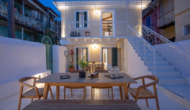 Angestrale Traditional Residence in Lefkada