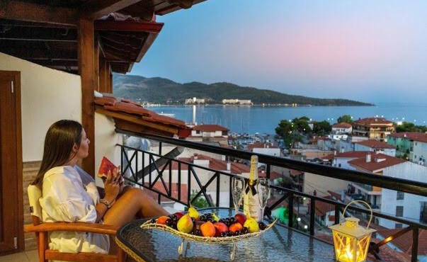 Anna Maria Views in Neos Marmaras