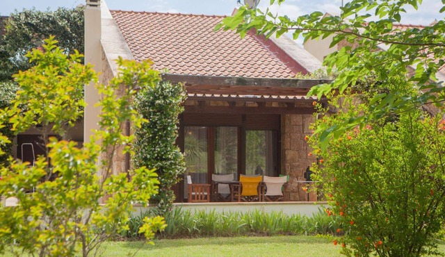 Antaeus: Family villa with shared pool in Sani
