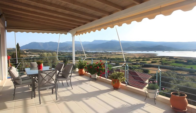 Apartment 'Aris' with Sea View, Wi-Fi and Air Conditioning in Peratiá