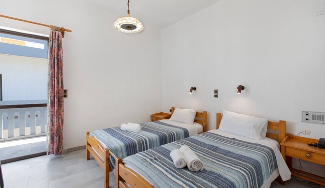 Apartment 'Popi 4 Adults' with Mountain View, Wi-Fi and Air Conditioning in Agia Marina
