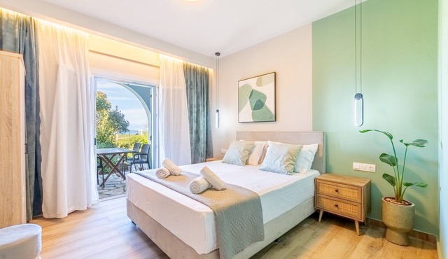 Apartment 'Villa Maria' with Sea View, Wi-Fi and Air Conditioning in Corfu