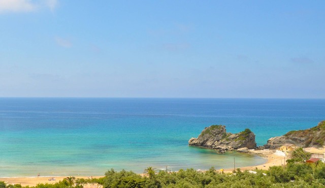 Apartments with swimming pool and panorama sea view - Pelekas Beach in Pelekas