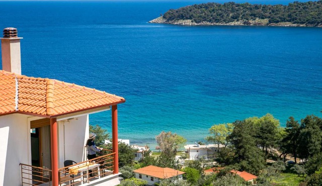 Aphrodite Villas in Koinyra