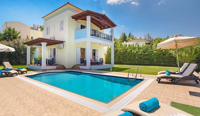 Apollon - Seven Springs Villas in Rhodes