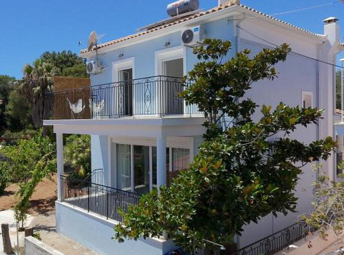 Aquarius Kefalonia in Pesádha