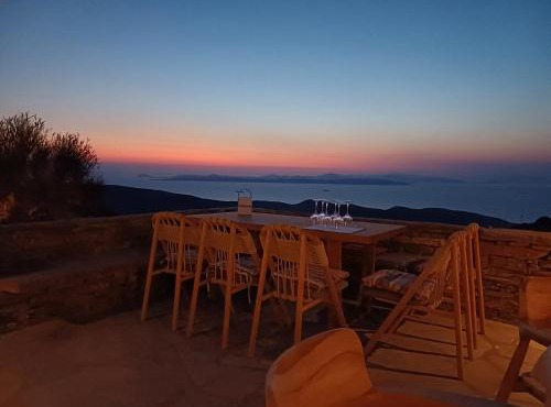 ARIA Kea Sunset Homes in Ioulis