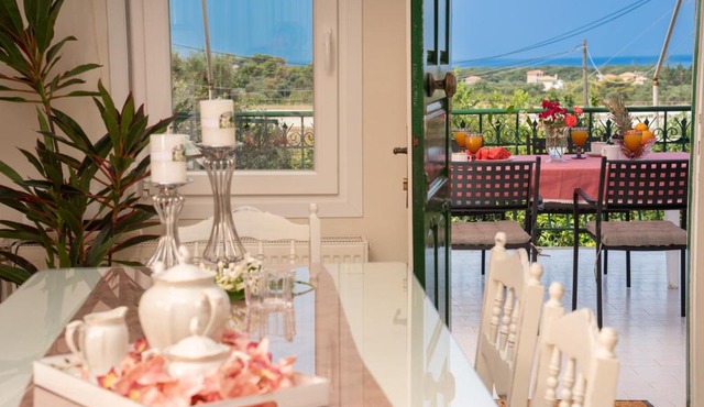 Ariadni Sea View Apartment in Minia