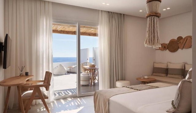 Armony Suites Milos in Milos