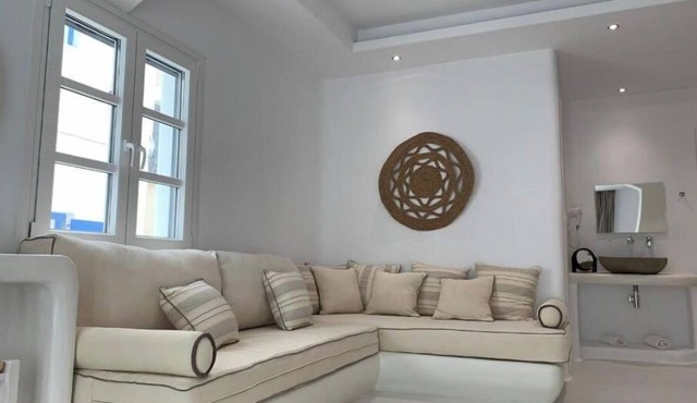 AROMONIA ROOM in Naxos