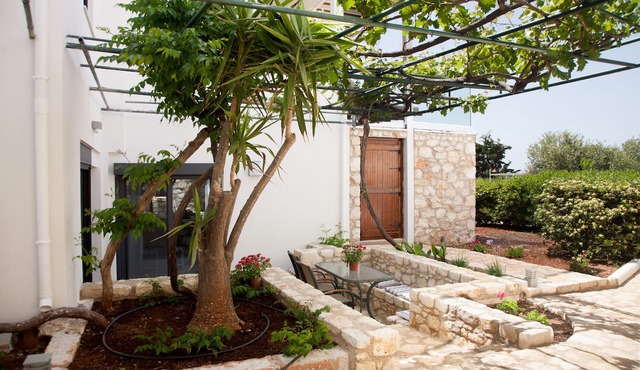 Artemis Village apartments in Chania Stavros
