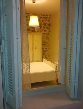 Artistic House in Limni Evias in Limne