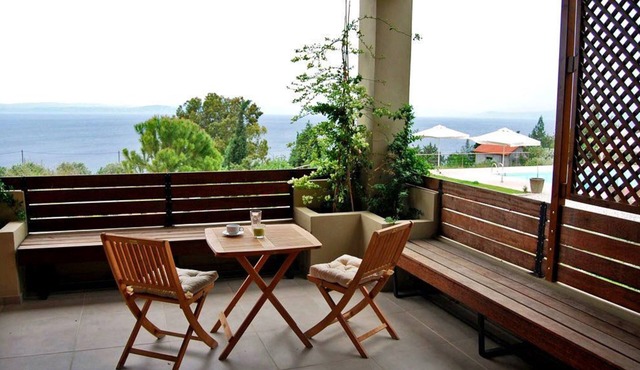 Astrolabe Hotel in Mantoudi-Limni-Agia Anna